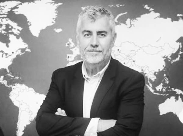 Miguel Ángel Oliver foto